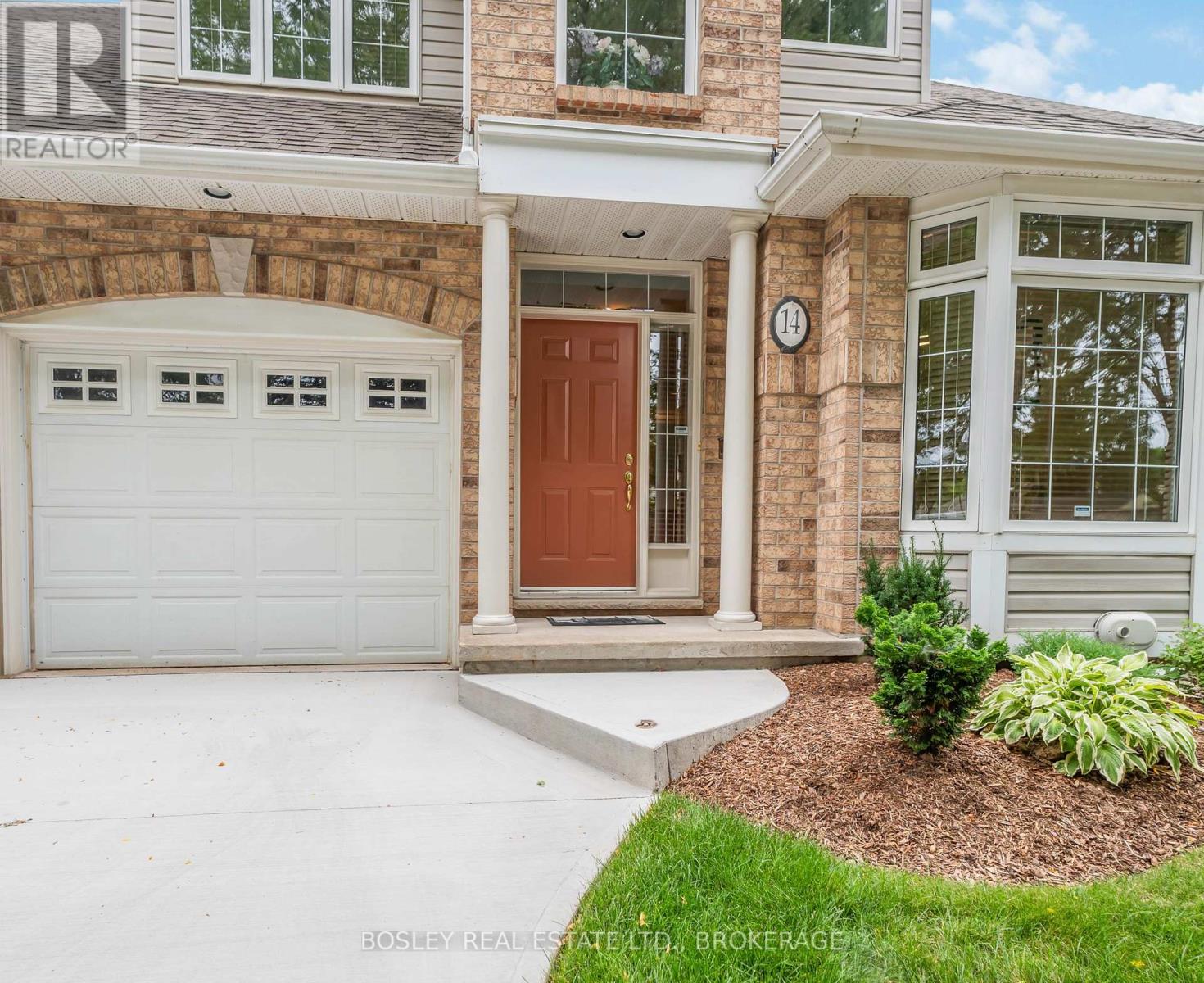 14 - 308 Queenston Street, St. Catharines, Ontario  L2P 2X4 - Photo 2 - X12356377