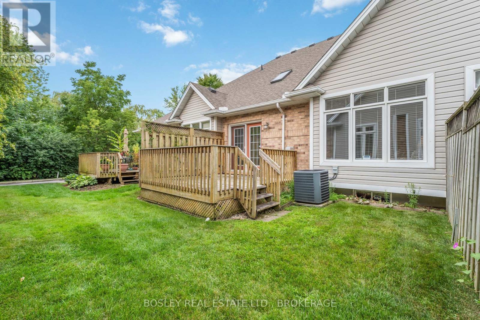 14 - 308 Queenston Street, St. Catharines, Ontario  L2P 2X4 - Photo 3 - X12356377