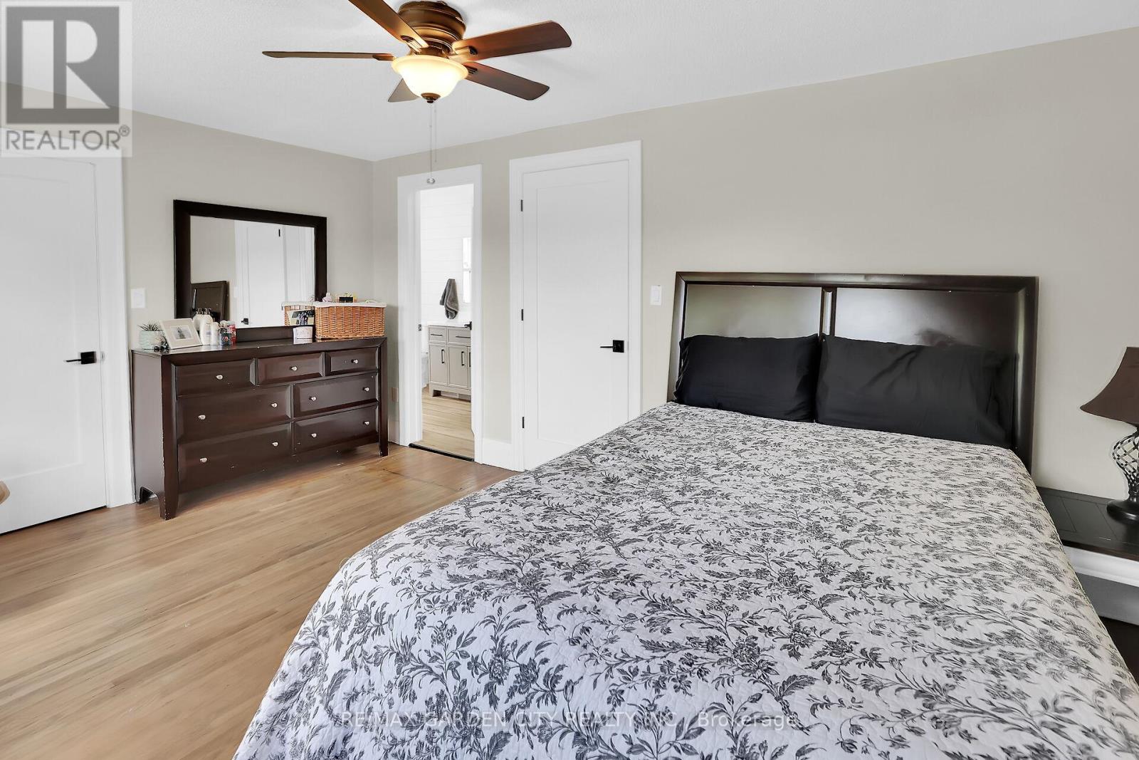 1858 Townline Road, Fort Erie, Ontario  L0S 1S0 - Photo 16 - X12356383