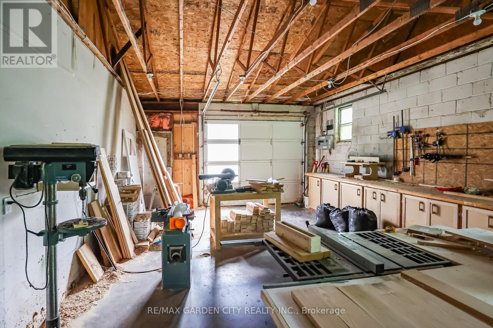 1858 Townline Road, Fort Erie, Ontario  L0S 1S0 - Photo 31 - X12356383