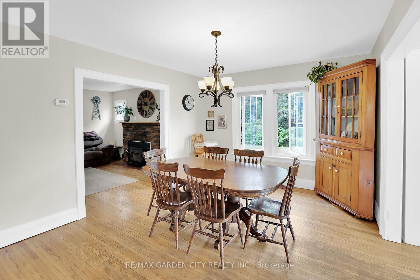 1858 Townline Road, Fort Erie, Ontario  L0S 1S0 - Photo 7 - X12356383