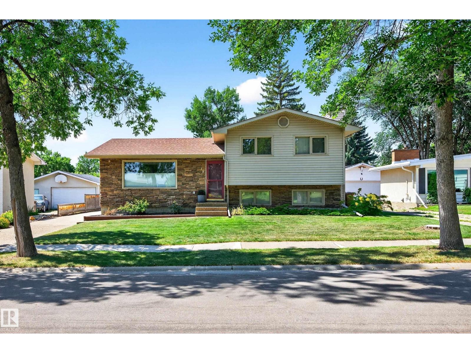 Property at 18 MARCHAND PL image 1