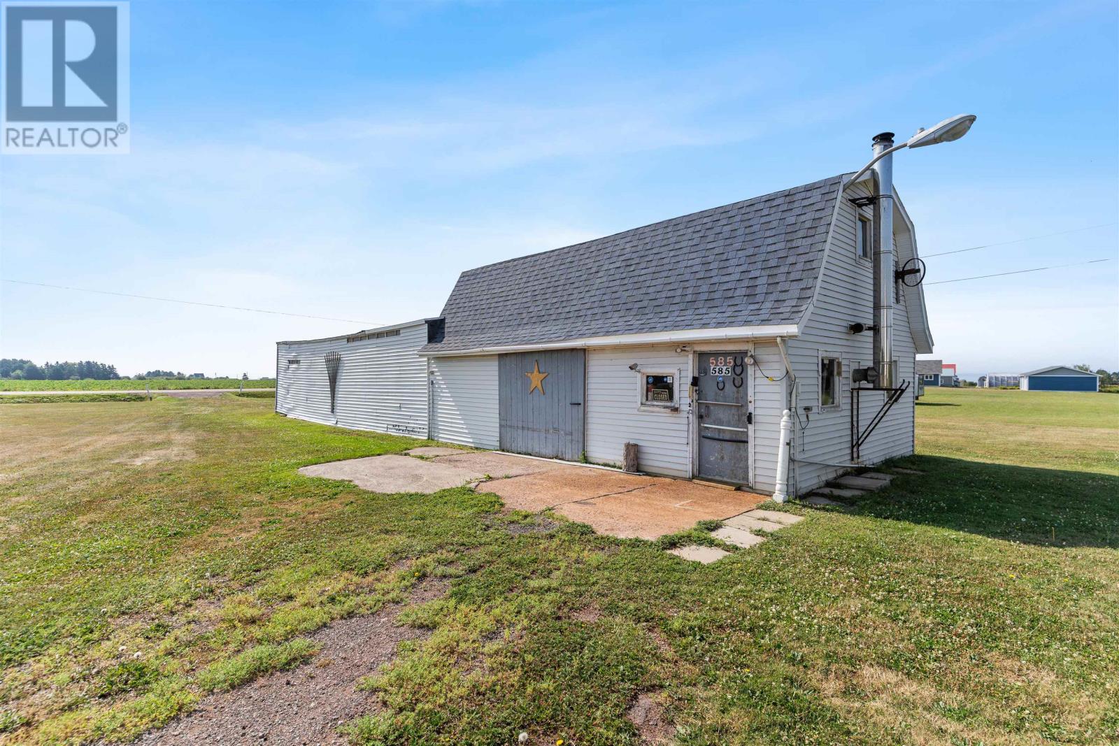 585 Cannontown Road, Mont Carmel, Prince Edward Island  C0B 2E0 - Photo 27 - 202521253