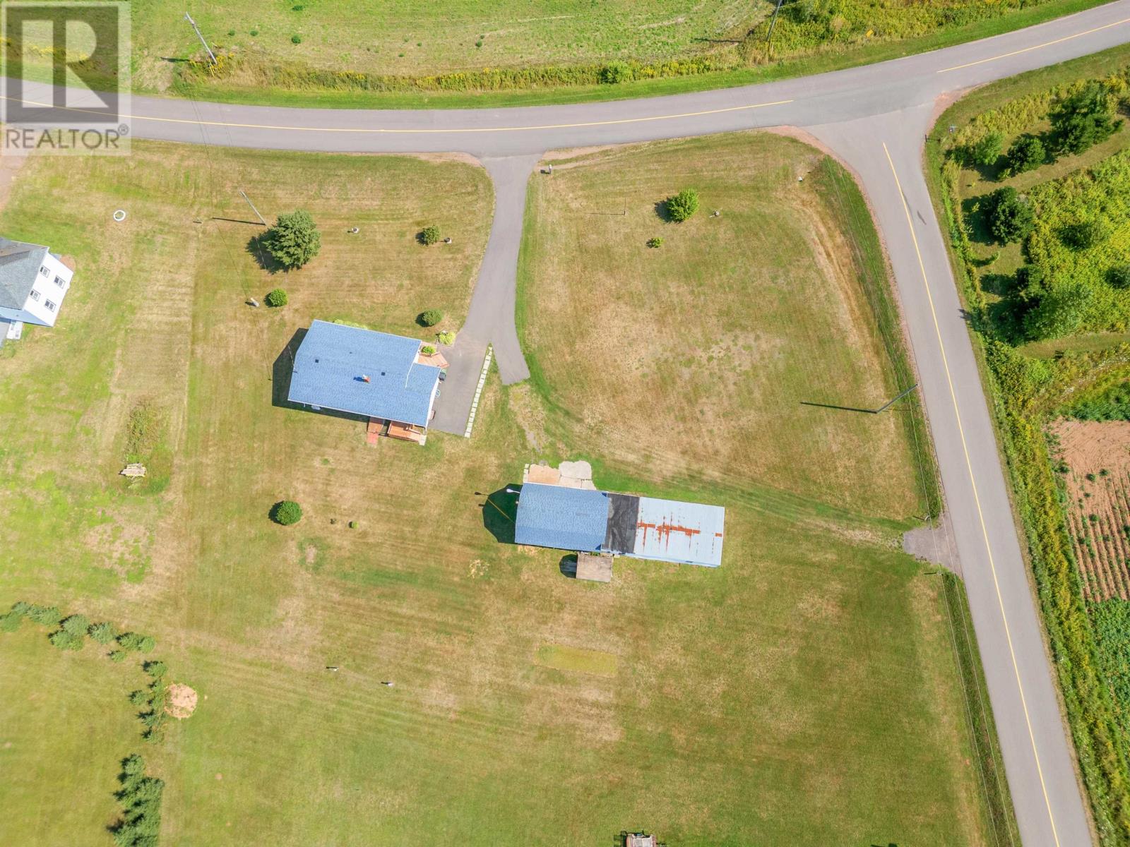 585 Cannontown Road, Mont Carmel, Prince Edward Island  C0B 2E0 - Photo 32 - 202521253