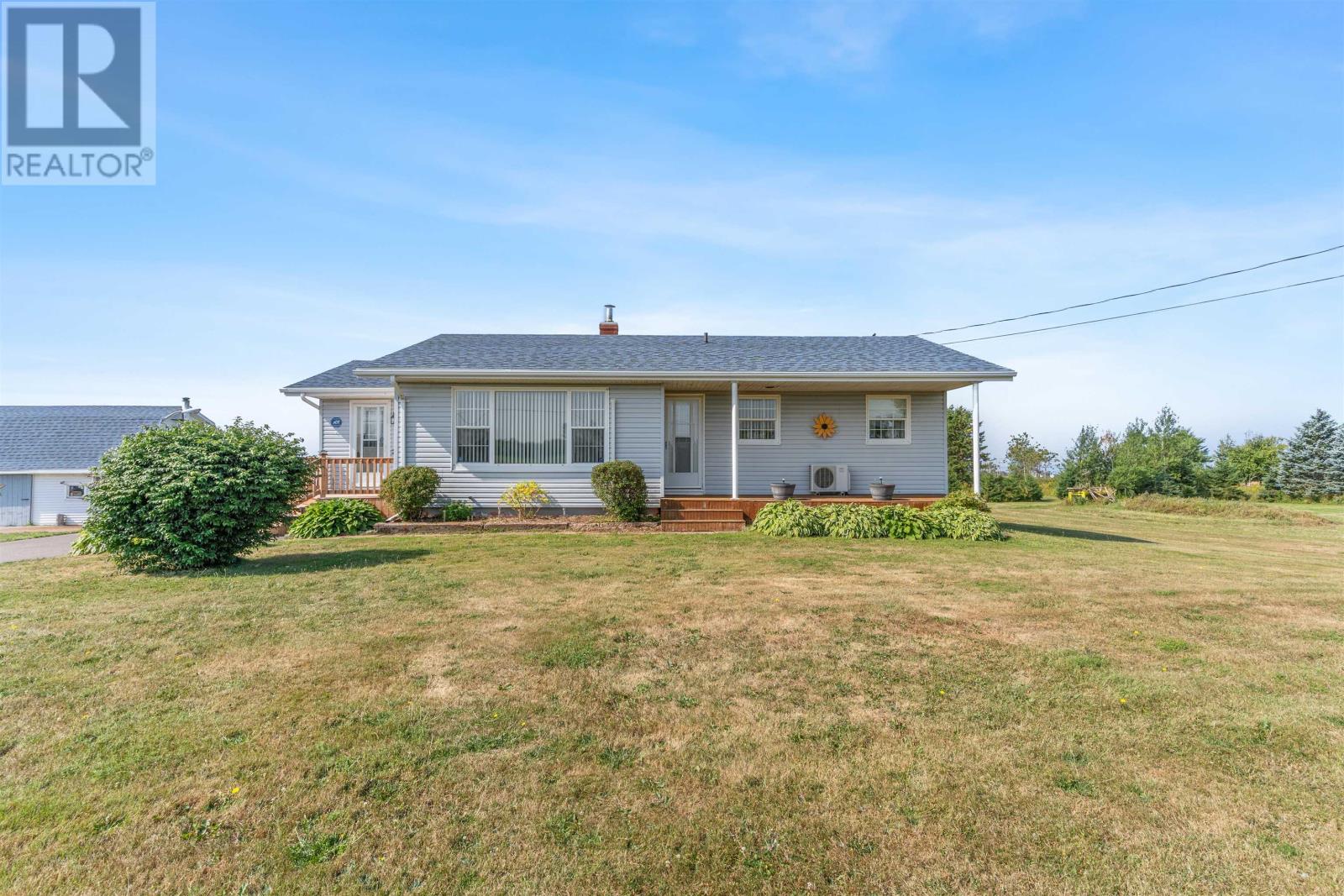 585 Cannontown Road, Mont Carmel, Prince Edward Island  C0B 2E0 - Photo 6 - 202521253