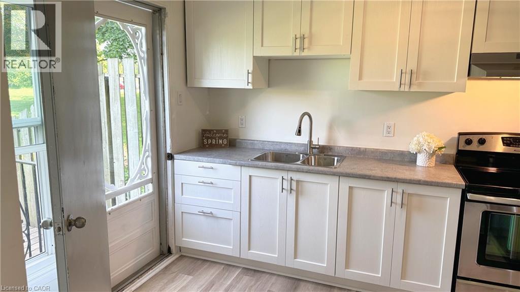 Photo 8 of 45 for 37 St. Charles Place