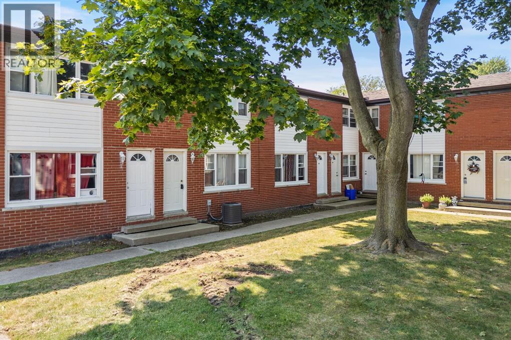 205 Fane Street Unit# 2b, St Clair, Ontario  N0N 1G0 - Photo 3 - 25021018