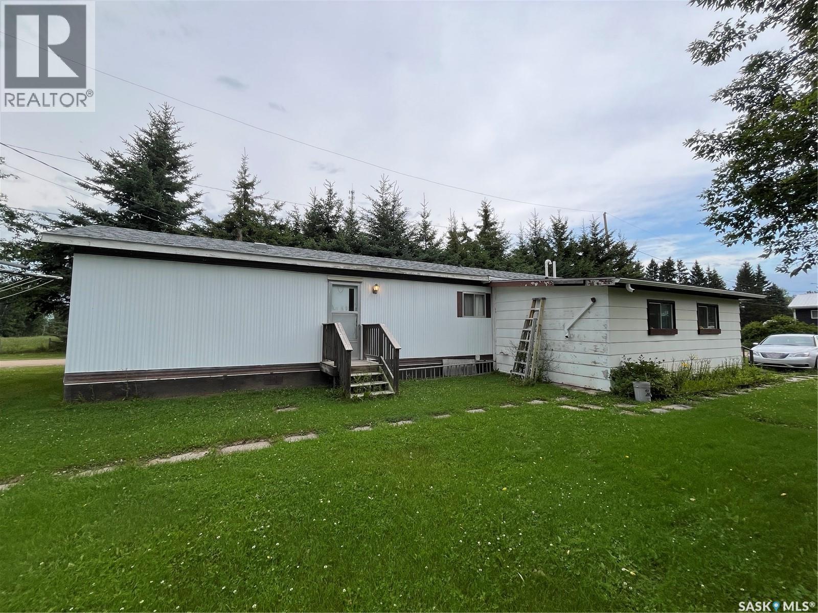 209 1st Street W, Meath Park, Saskatchewan  S0J 1T0 - Photo 7 - SK016239