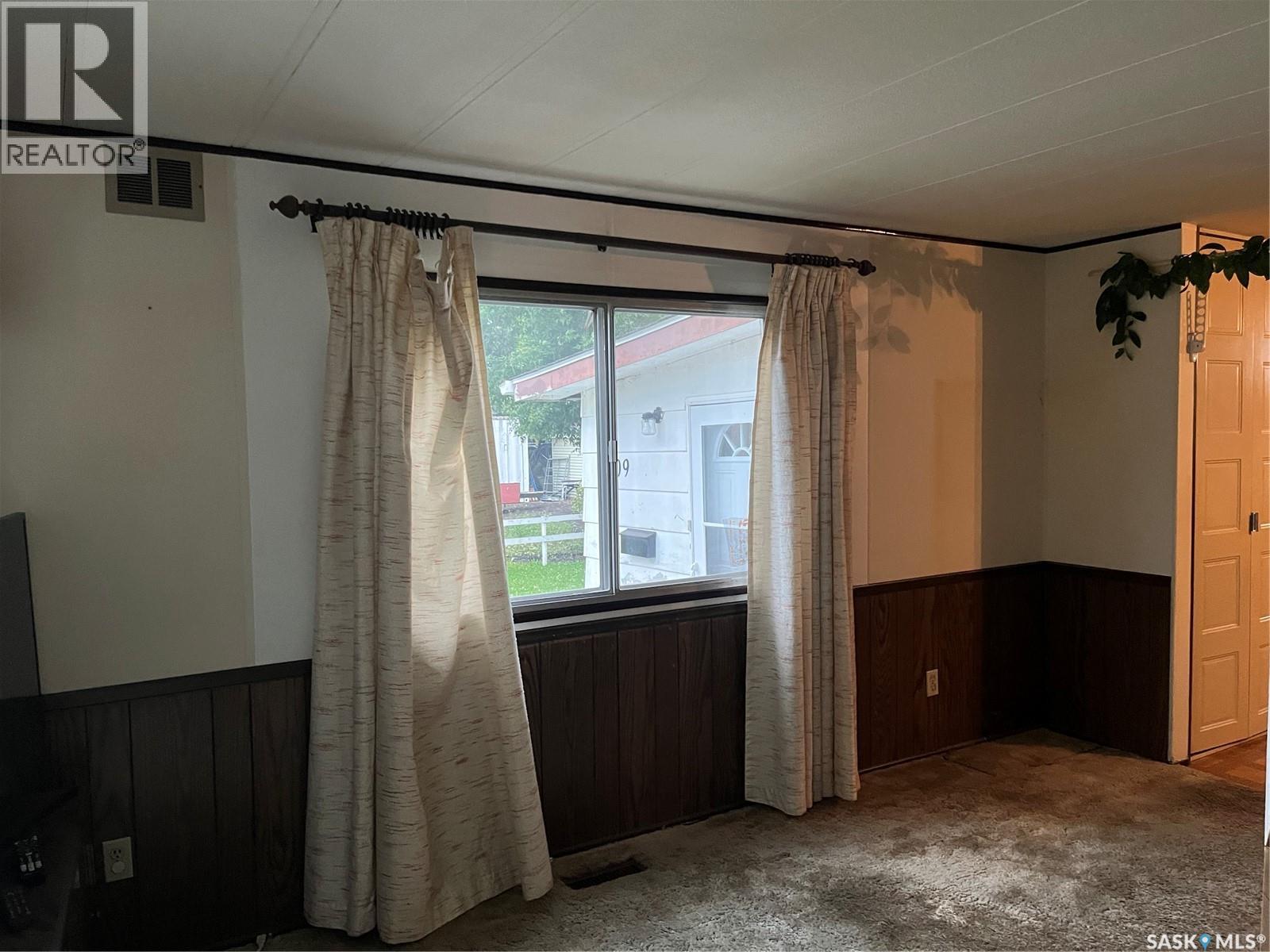 209 1st Street W, Meath Park, Saskatchewan  S0J 1T0 - Photo 9 - SK016239