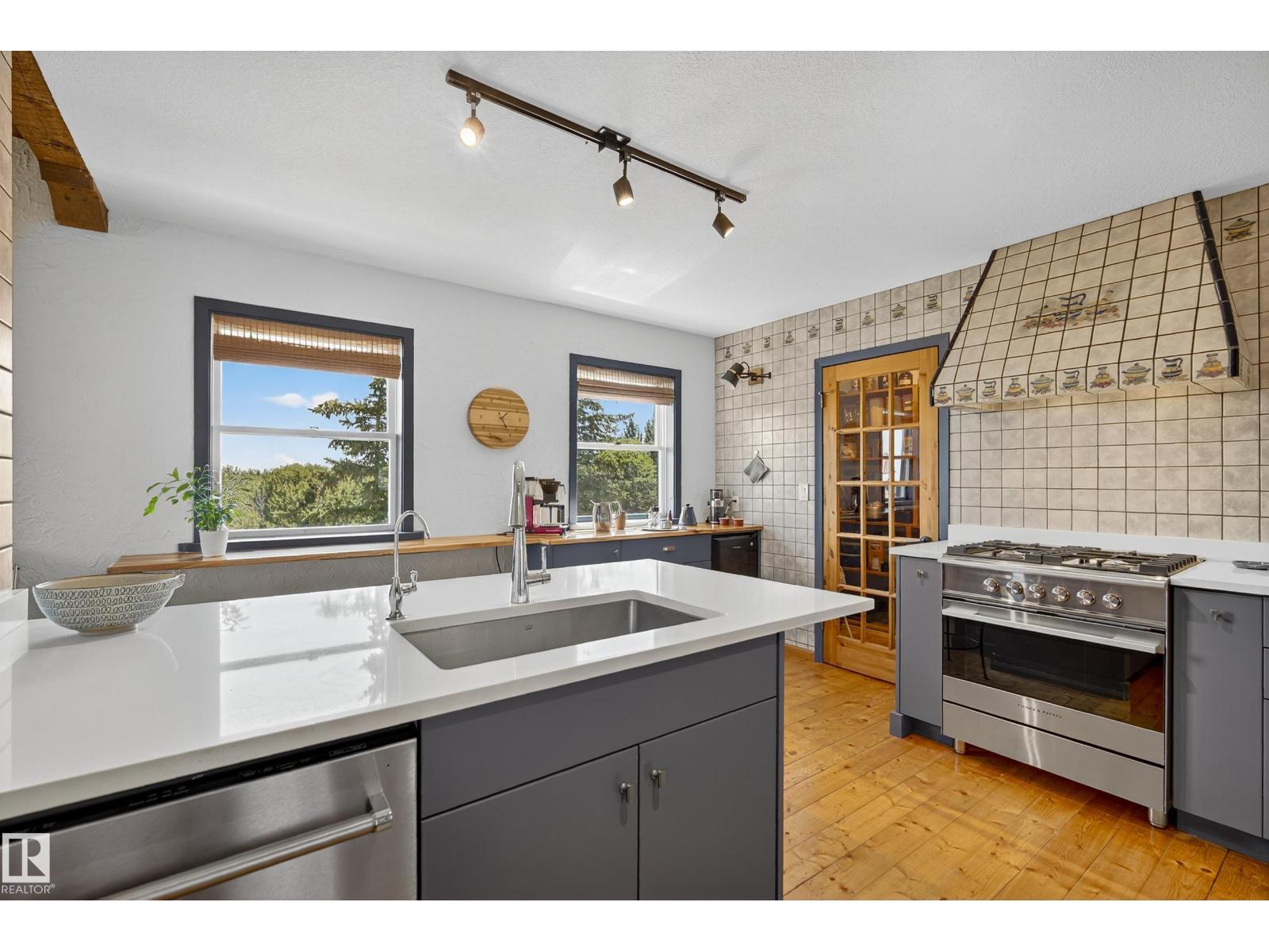 54207 Rge Road 275, Rural Sturgeon County, Alberta  T8R 1Y9 - Photo 18 - E4453971