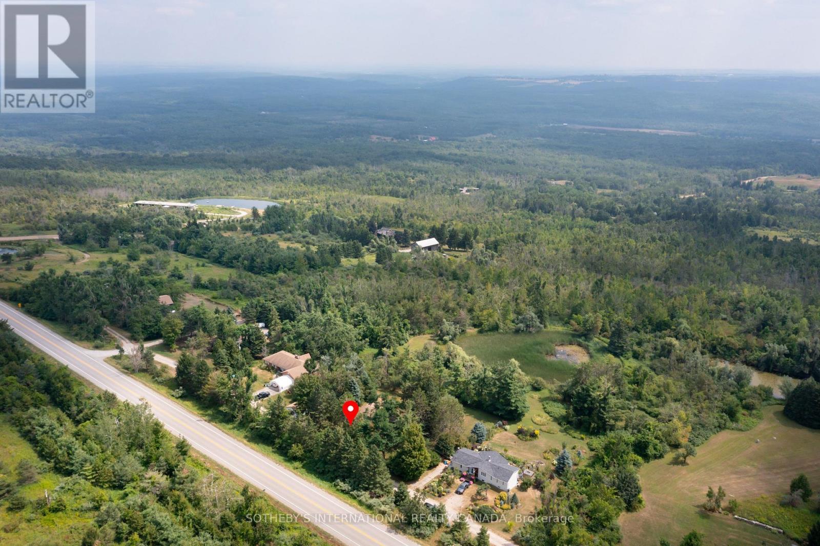 4 Dell Street, Mulmur, Ontario  L0N 1H0 - Photo 2 - X12355777