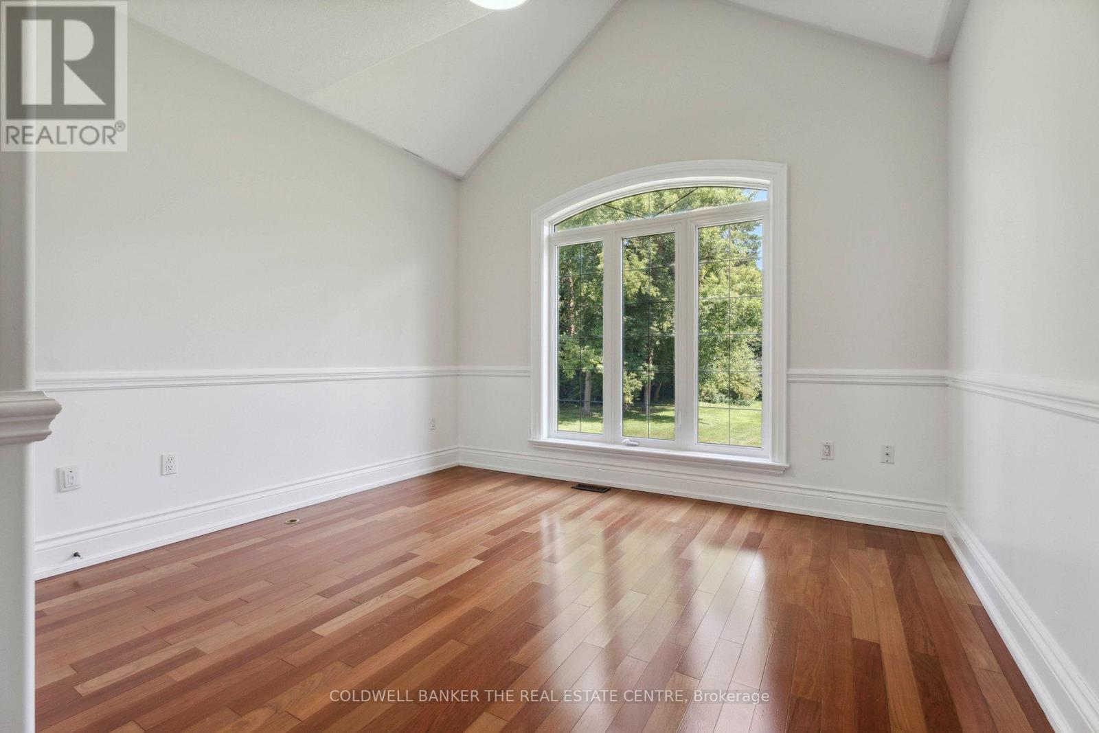54 Pine Post Road, Georgina, Ontario  L0E 1P0 - Photo 32 - N12356438