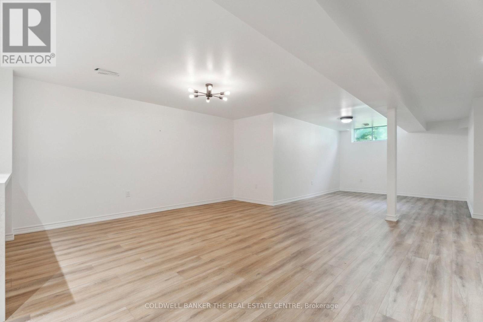 54 Pine Post Road, Georgina, Ontario  L0E 1P0 - Photo 38 - N12356438