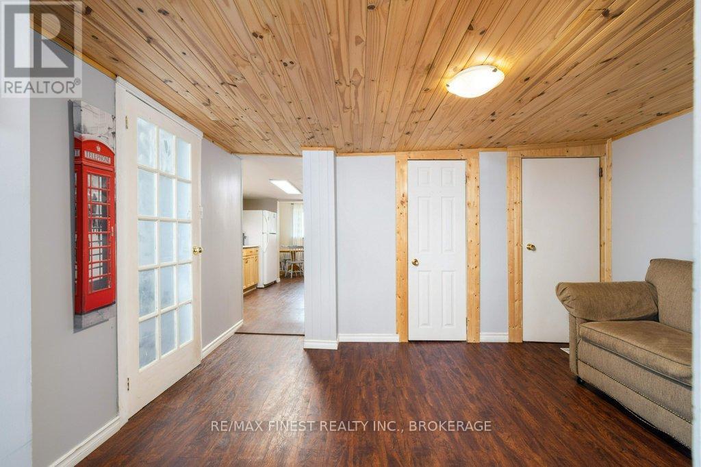 356 York Street, Kingston, Ontario  K7K 1R9 - Photo 10 - X12356467