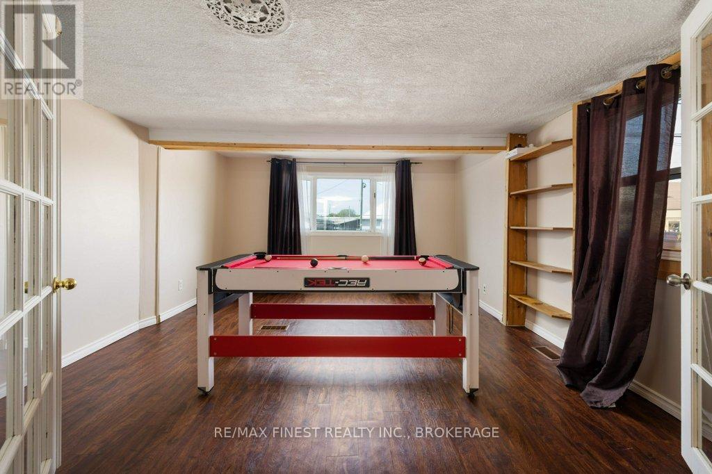 356 York Street, Kingston, Ontario  K7K 1R9 - Photo 8 - X12356467