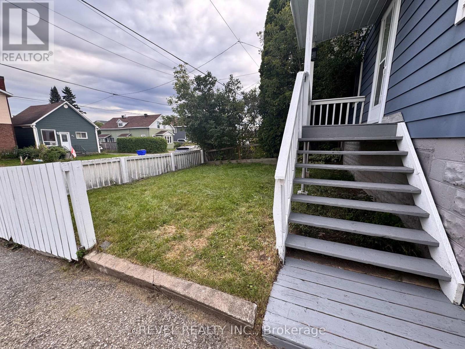 Property at 44 WAY AVENUE image 3