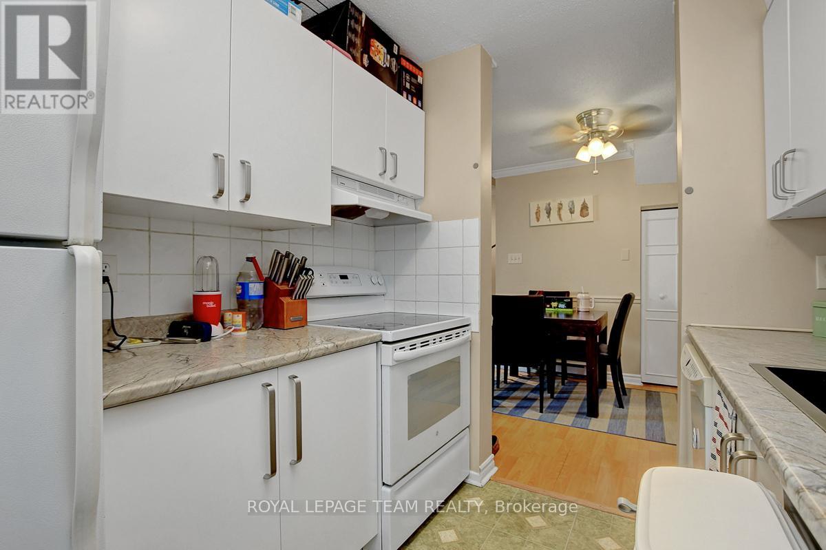 C - 9 Forester Crescent, Ottawa, Ontario  K2H 8Y1 - Photo 14 - X12356524