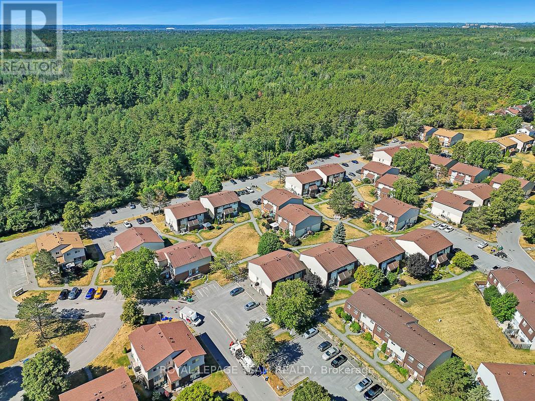 C - 9 Forester Crescent, Ottawa, Ontario  K2H 8Y1 - Photo 29 - X12356524