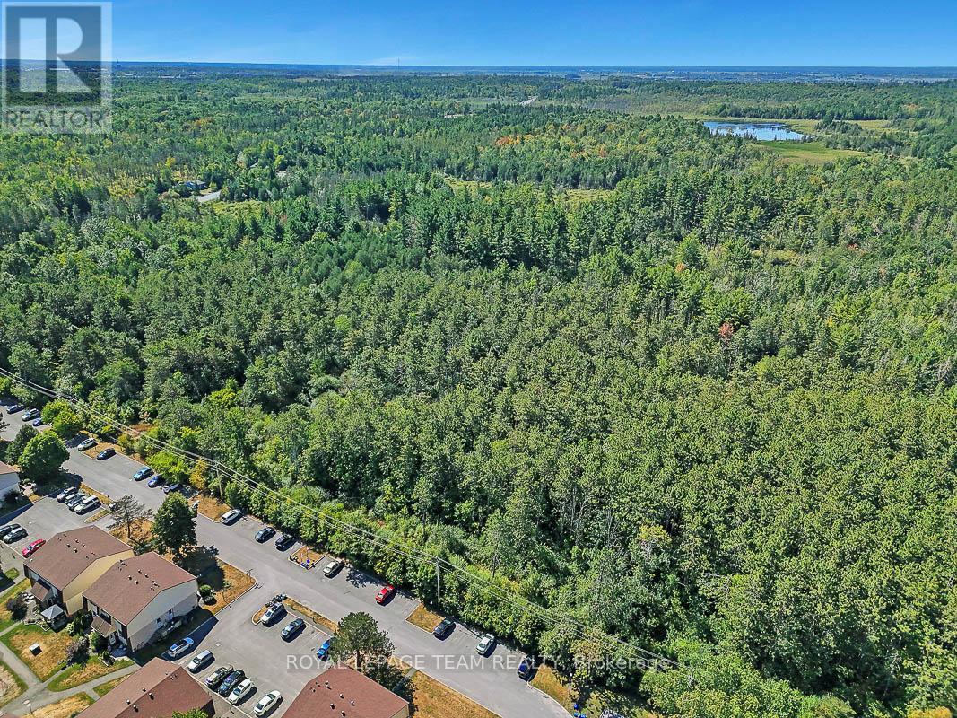 C - 9 Forester Crescent, Ottawa, Ontario  K2H 8Y1 - Photo 31 - X12356524