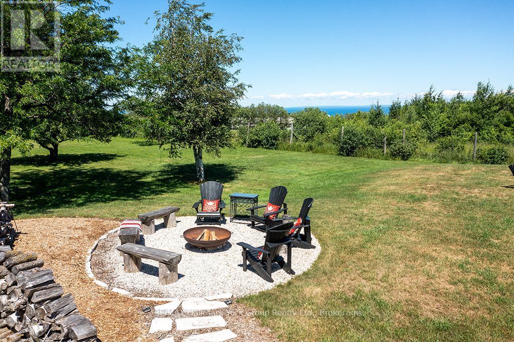 125 Mountain Road, Meaford, Ontario  N4L 1W6 - Photo 22 - X12291275