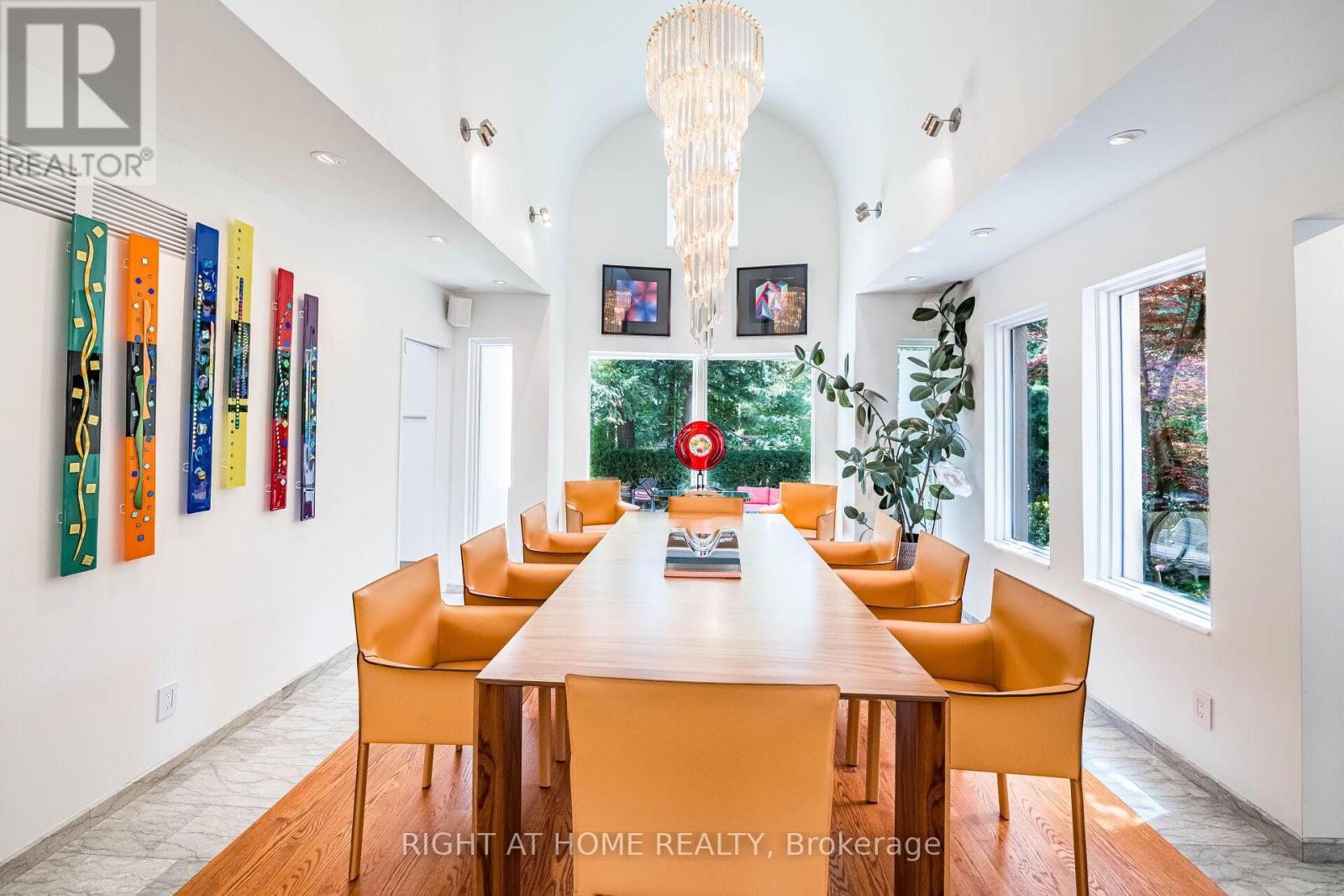1 Friars Lane, Toronto (Princess-Rosethorn), Ontario  M9A 1T6 - Photo 11 - W12356381