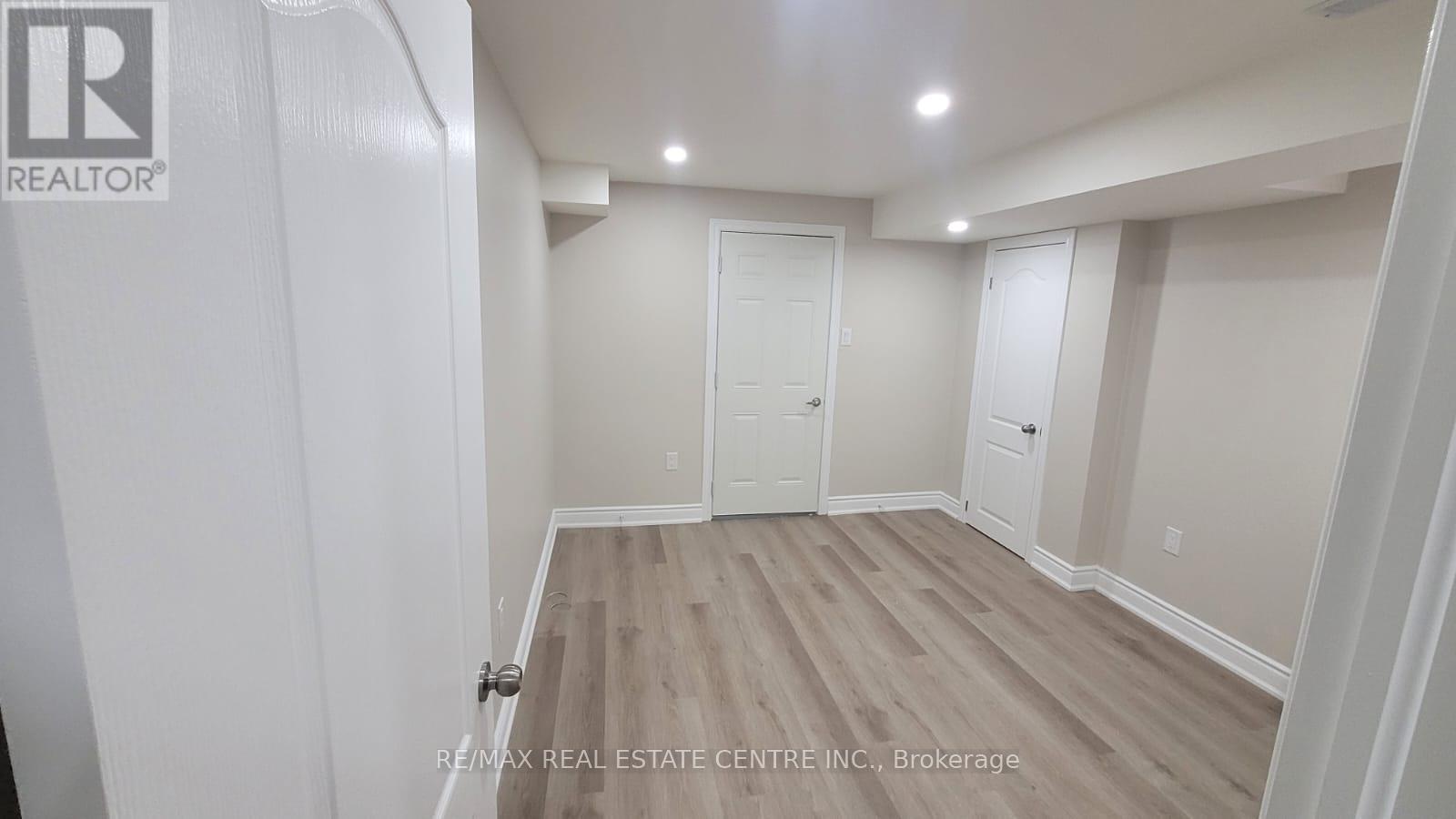 Bsmt - 36 Clunburry Road, Brampton, Ontario  L7A 5B5 - Photo 14 - W12356443