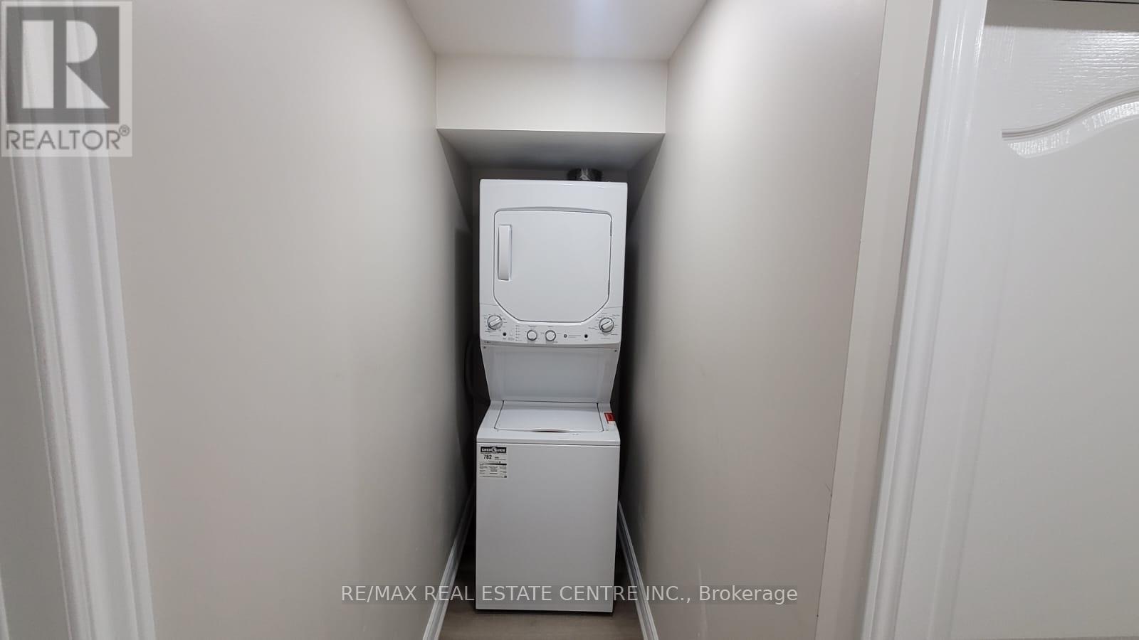 Bsmt - 36 Clunburry Road, Brampton, Ontario  L7A 5B5 - Photo 19 - W12356443