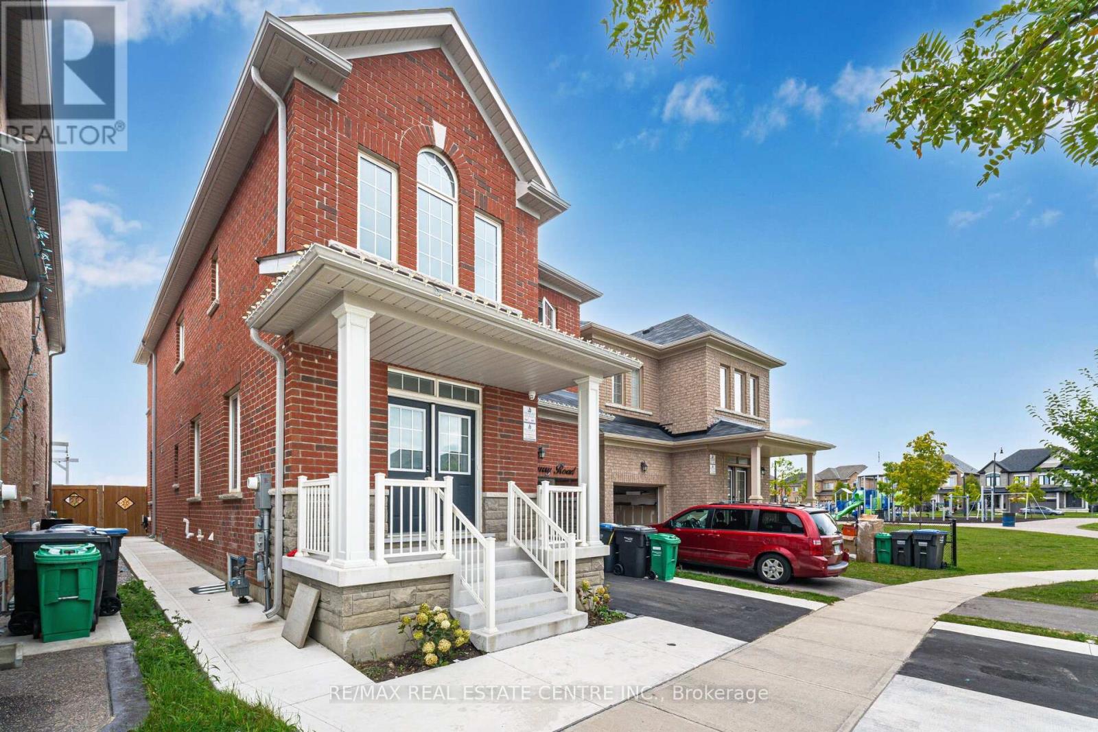 Bsmt - 36 Clunburry Road, Brampton, Ontario  L7A 5B5 - Photo 2 - W12356443