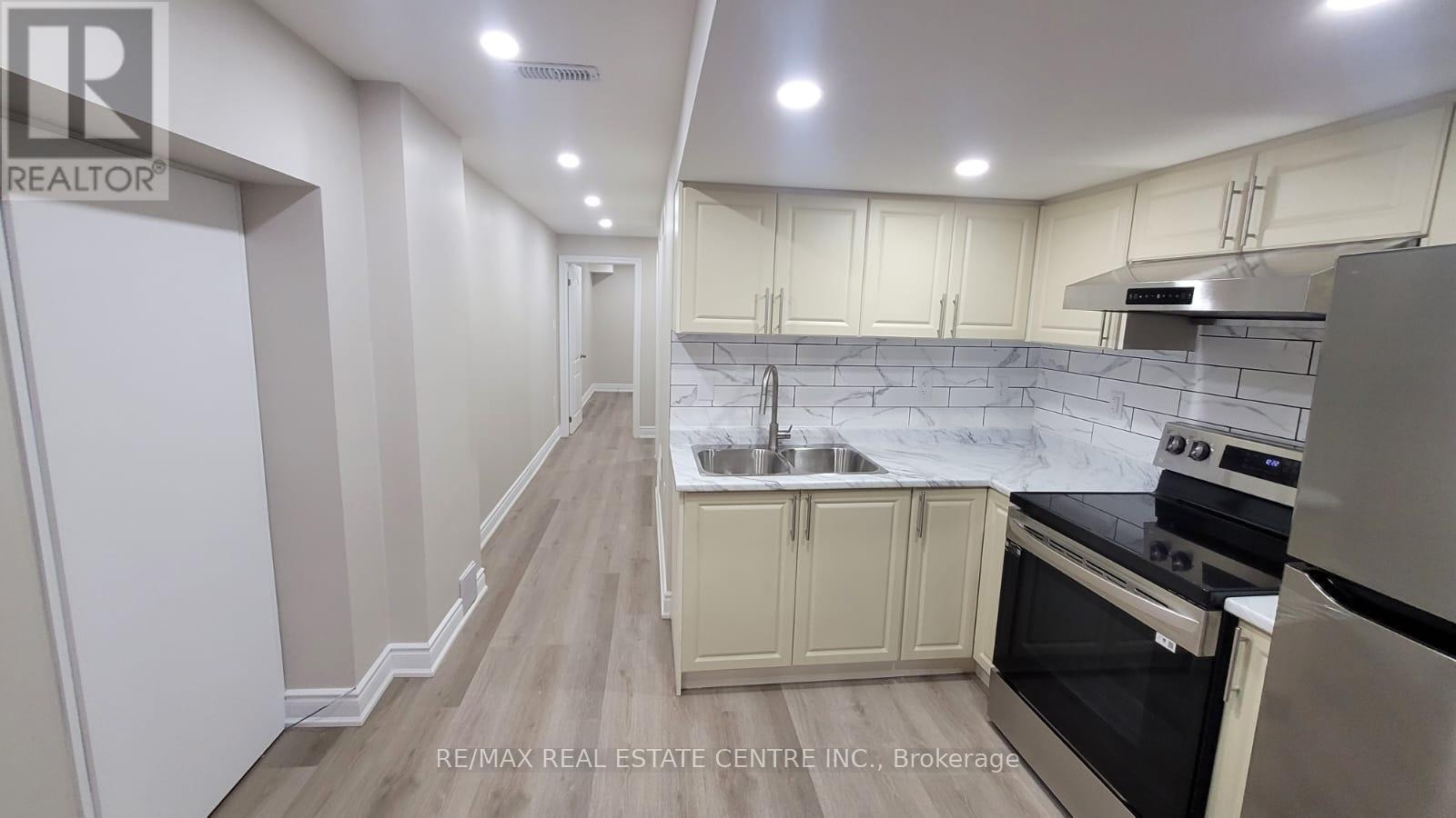 Bsmt - 36 Clunburry Road, Brampton, Ontario  L7A 5B5 - Photo 7 - W12356443
