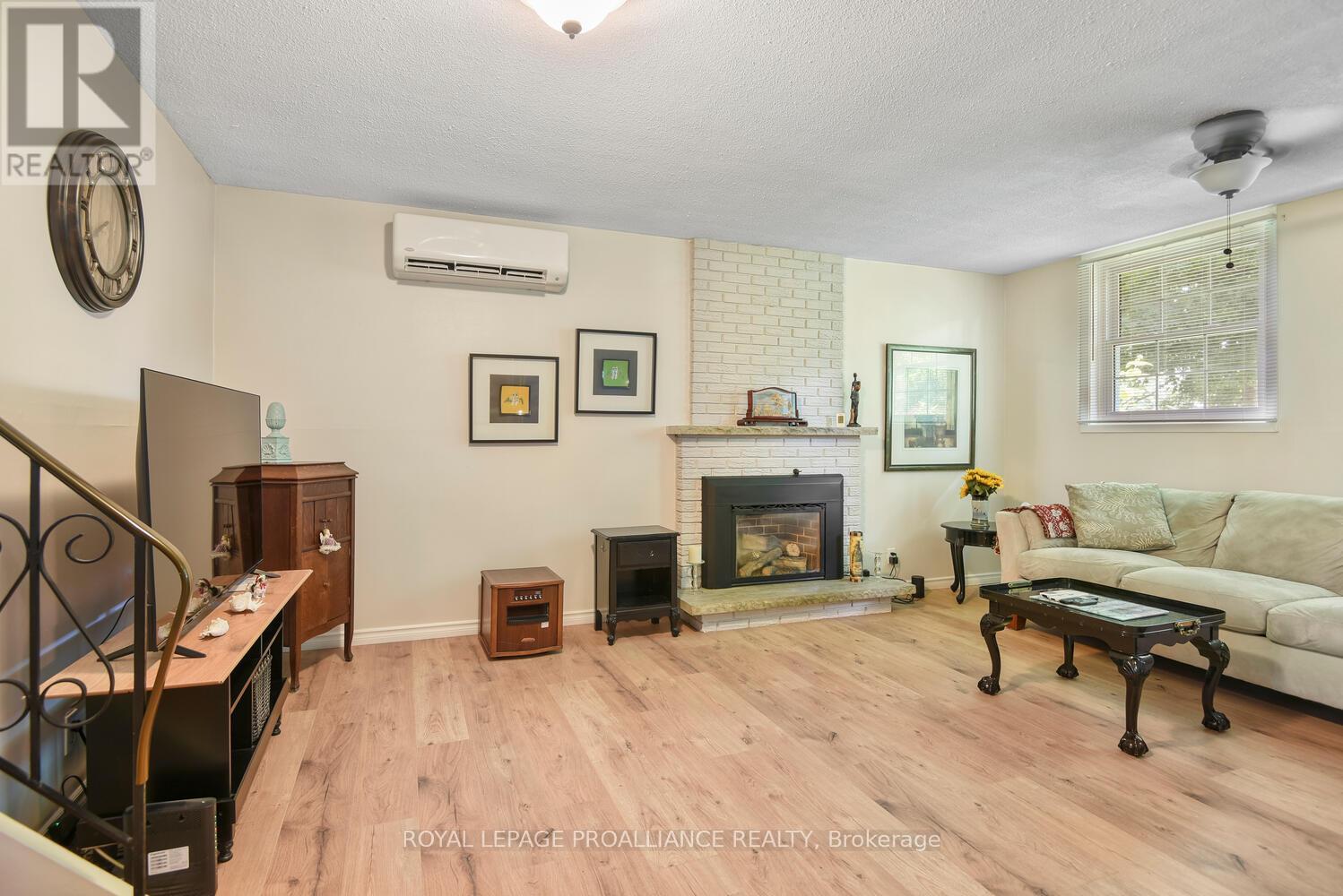 342 Abbott Street W, Brockville, Ontario  K6V 5Y9 - Photo 17 - X12356511