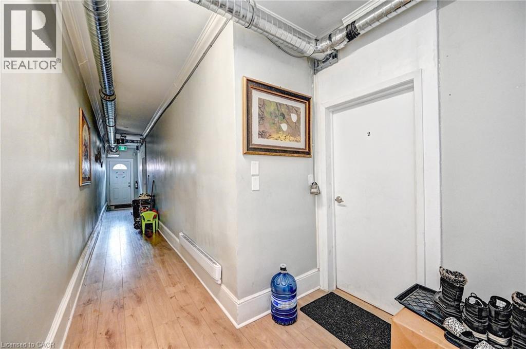 15 Ainslie Street N, Cambridge, Ontario  N1R 3J3 - Photo 29 - 40743438