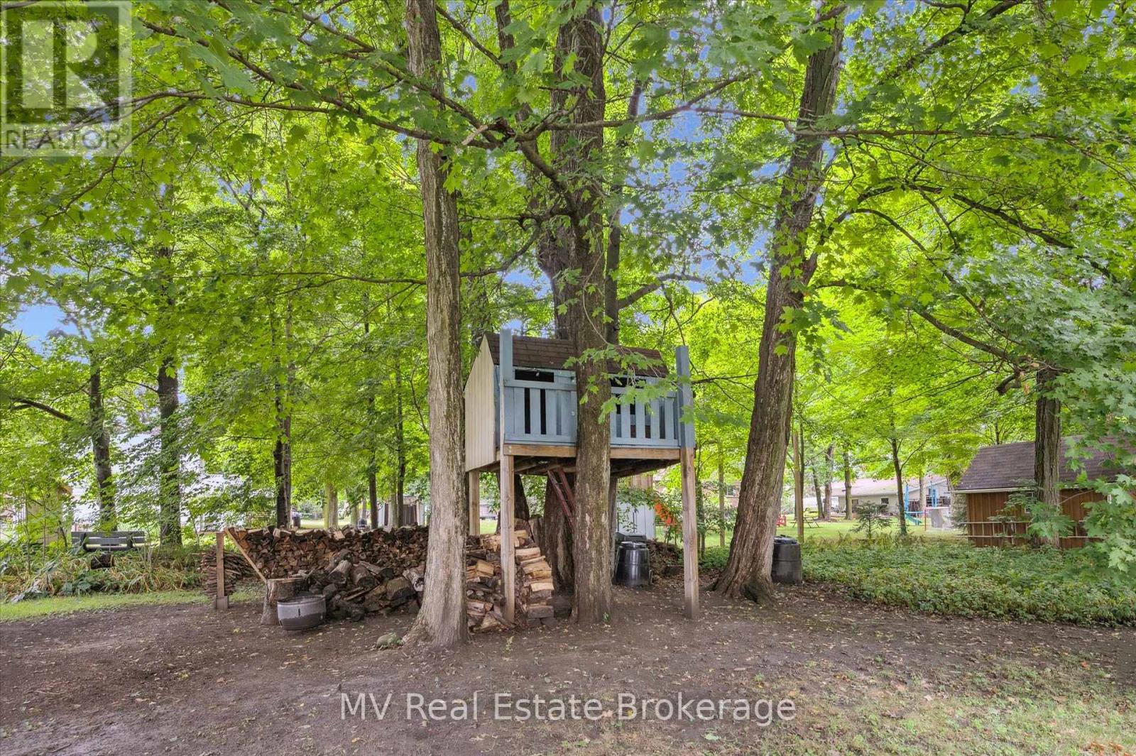 348 Colborne Street, Centre Wellington, Ontario  N0B 1S0 - Photo 12 - X12356454