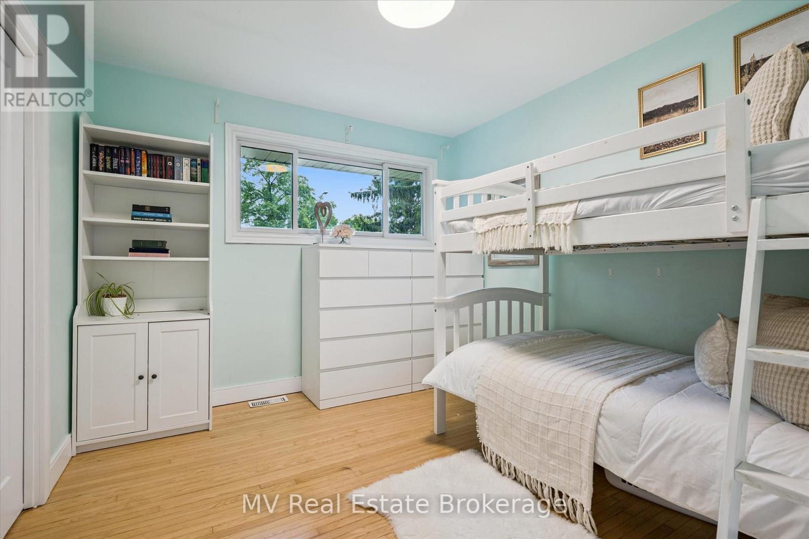 348 Colborne Street, Centre Wellington, Ontario  N0B 1S0 - Photo 23 - X12356454