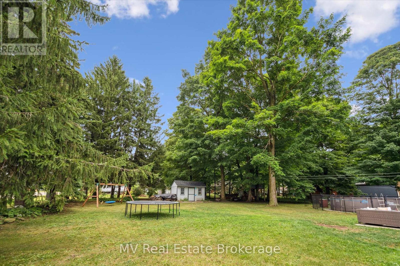 348 Colborne Street, Centre Wellington, Ontario  N0B 1S0 - Photo 34 - X12356454