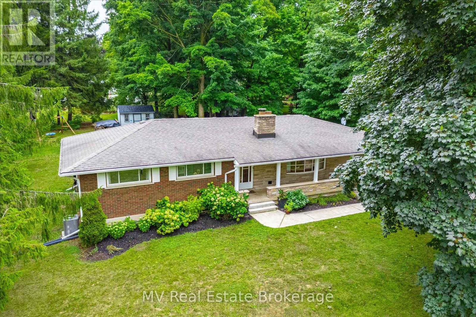 348 Colborne Street, Centre Wellington, Ontario  N0B 1S0 - Photo 5 - X12356454