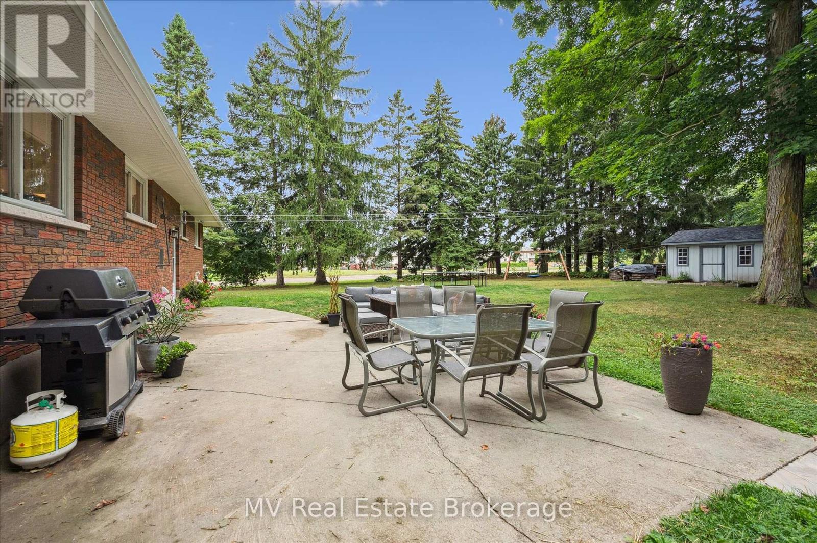 348 Colborne Street, Centre Wellington, Ontario  N0B 1S0 - Photo 6 - X12356454