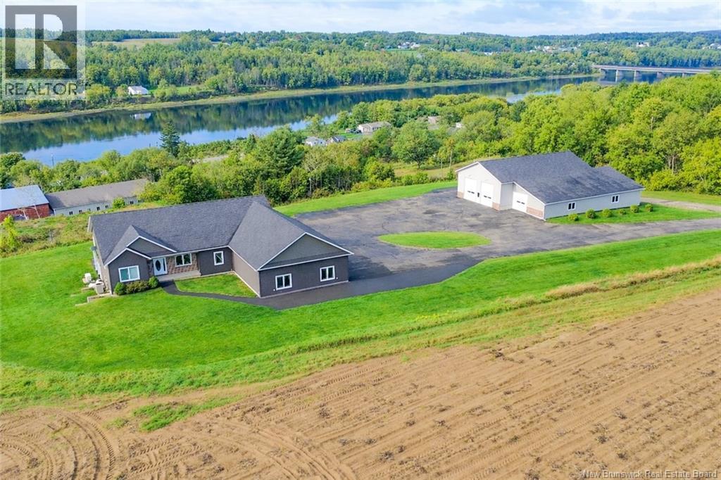52 Mcmullin Road, Hartland, New Brunswick  E7P 2R7 - Photo 1 - NB119650
