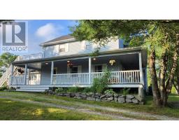 42 Birchtown Hill Road, Birchtown, Ca
