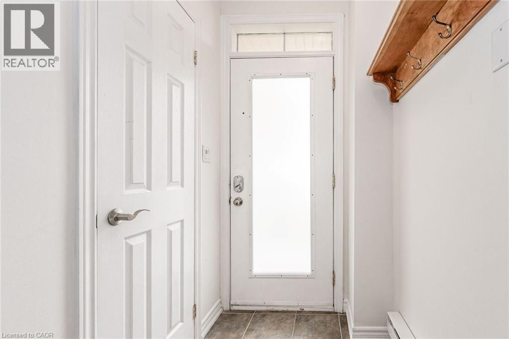 90 Nelson Street Unit# 30, Oakville, Ontario  L6L 3H8 - Photo 4 - 40761833