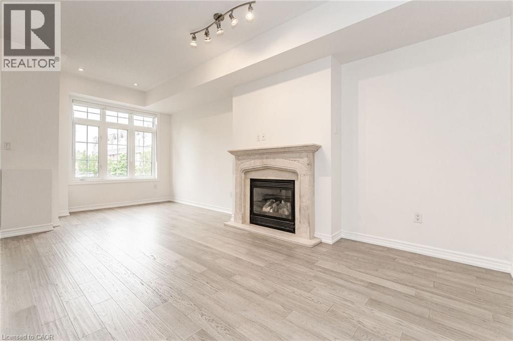 90 Nelson Street Unit# 30, Oakville, Ontario  L6L 3H8 - Photo 6 - 40761833
