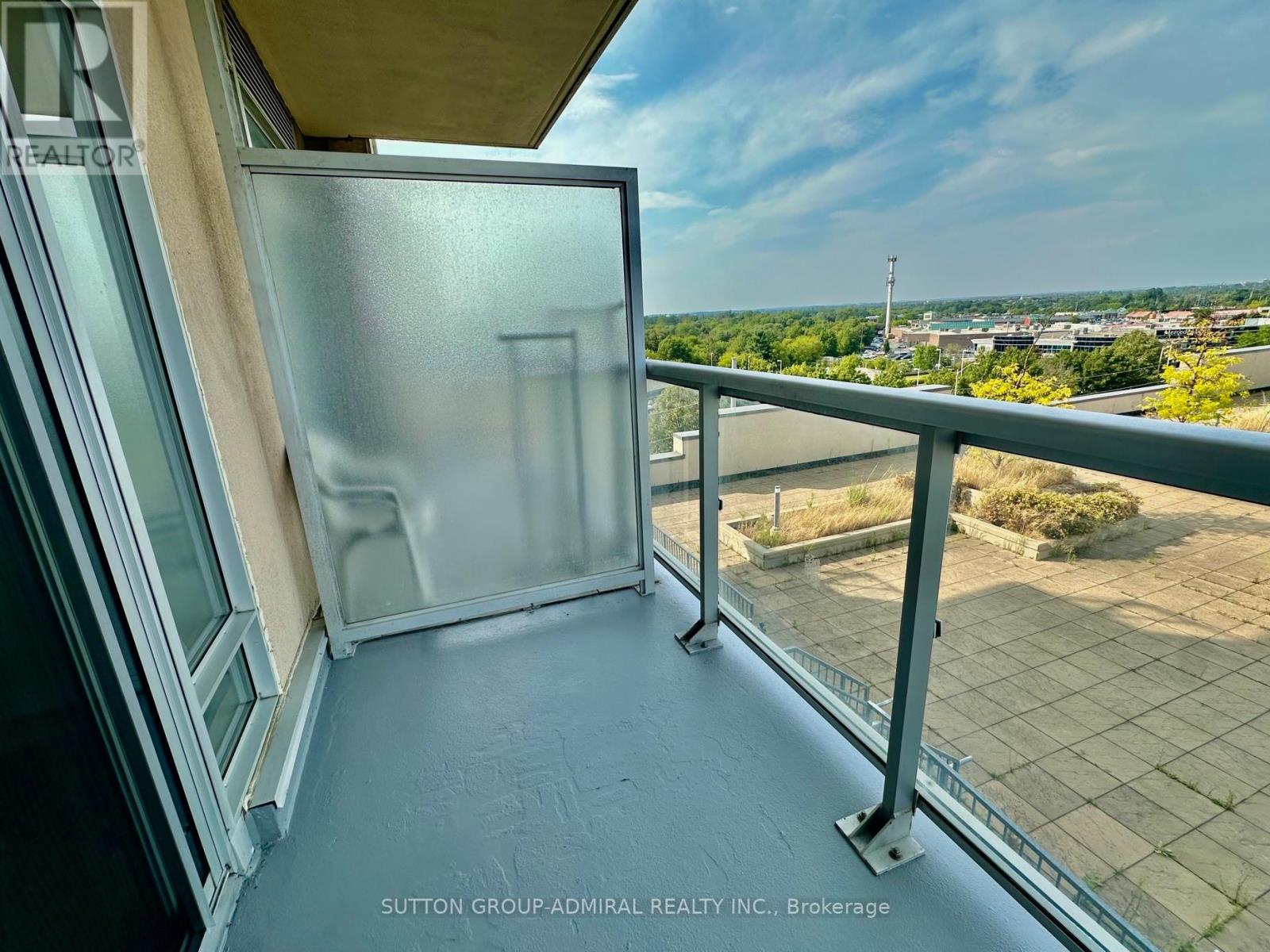 625 - 8323 Kennedy Road, Markham, Ontario  L3R 5W7 - Photo 11 - N12356474