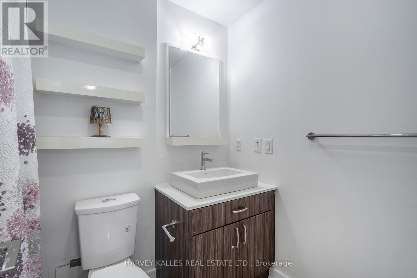 Se204 - 9199 Yonge Street, Richmond Hill, Ontario  L4C 6Z2 - Photo 32 - N12356476