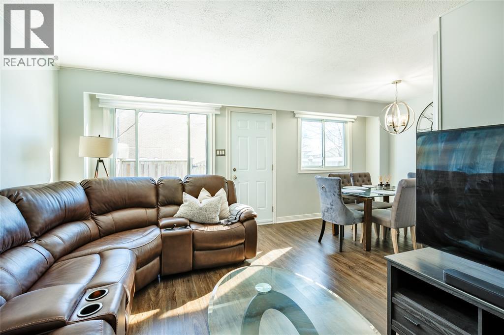 215 Trudeau Drive Unit# 77, Sarnia, Ontario  N7S 4T5 - Photo 14 - 25021074