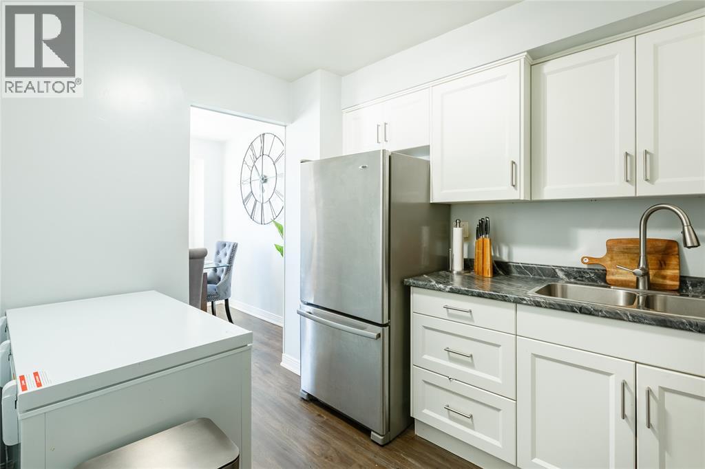 215 Trudeau Drive Unit# 77, Sarnia, Ontario  N7S 4T5 - Photo 12 - 25021074