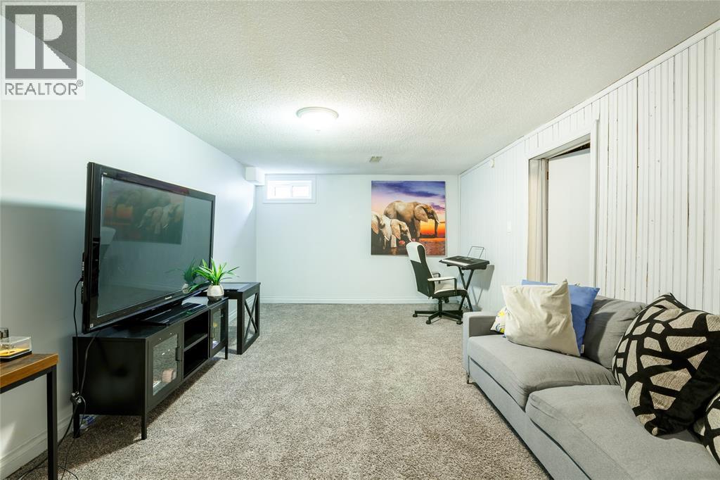 215 Trudeau Drive Unit# 77, Sarnia, Ontario  N7S 4T5 - Photo 21 - 25021074