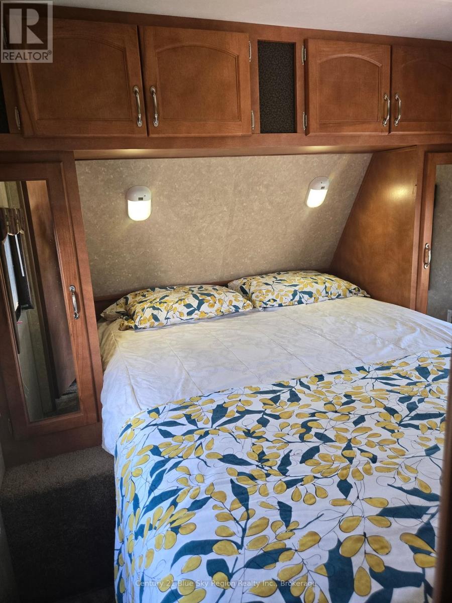 1131 Hills Siding Road, Chisholm, Ontario P0H 1Z0 - Photo 7 - X12356536