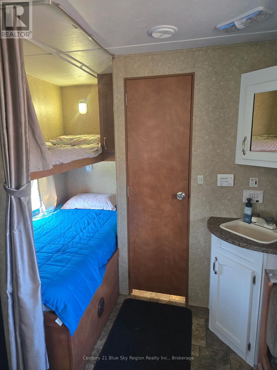 1131 Hills Siding Road, Chisholm, Ontario P0H 1Z0 - Photo 9 - X12356536