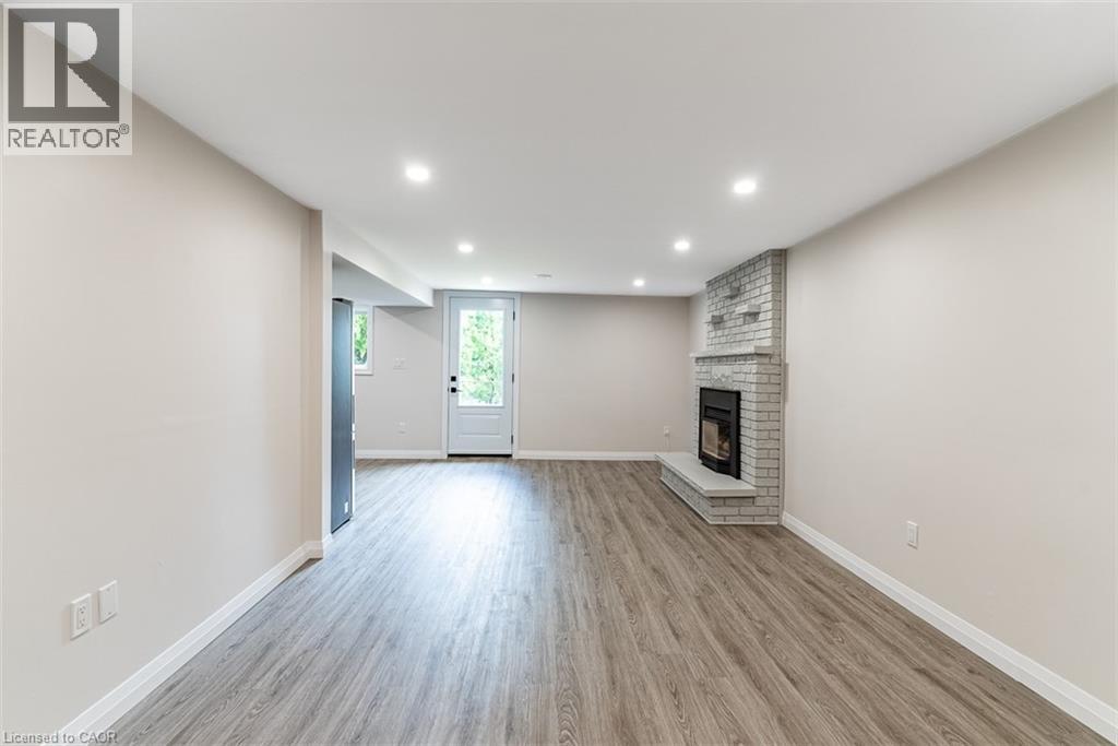 444 Queen Victoria Drive, Hamilton, Ontario  L8W 1X7 - Photo 33 - 40761785