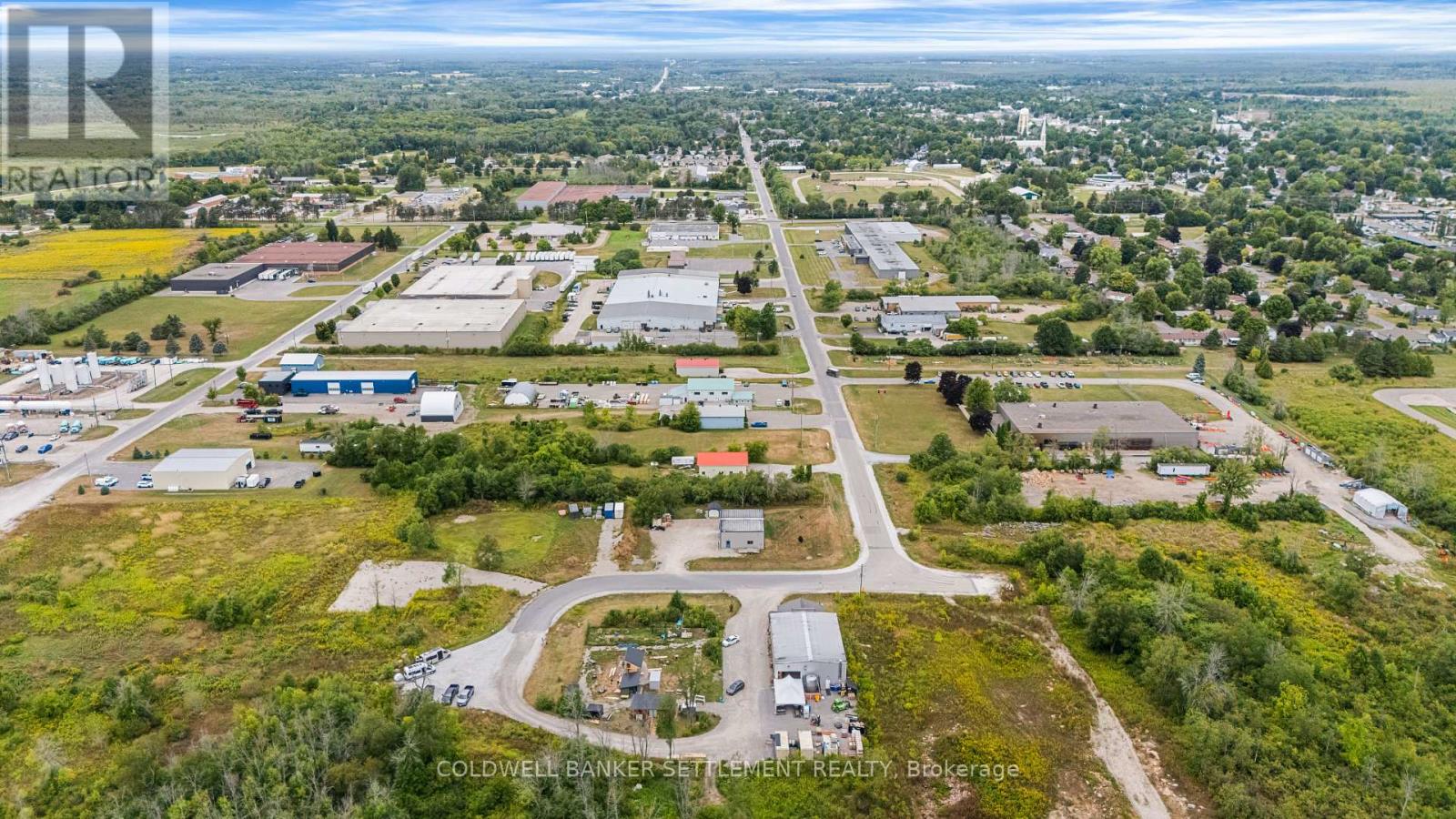 19 Warren Crescent, Perth, Ontario  K7H 0A9 - Photo 12 - X12356661