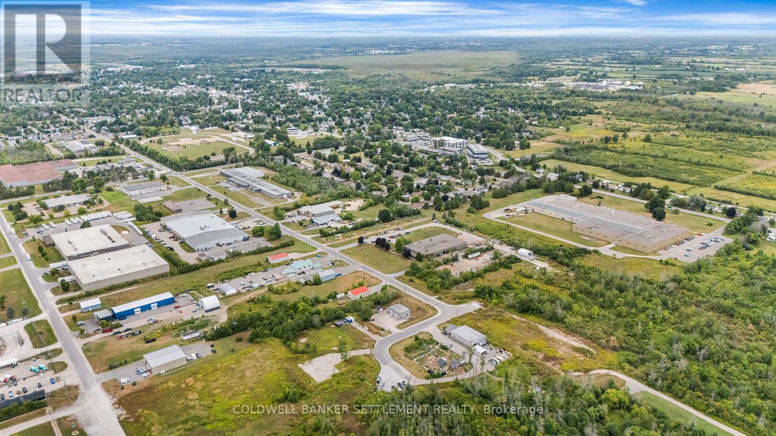 19 Warren Crescent, Perth, Ontario  K7H 0A9 - Photo 14 - X12356661